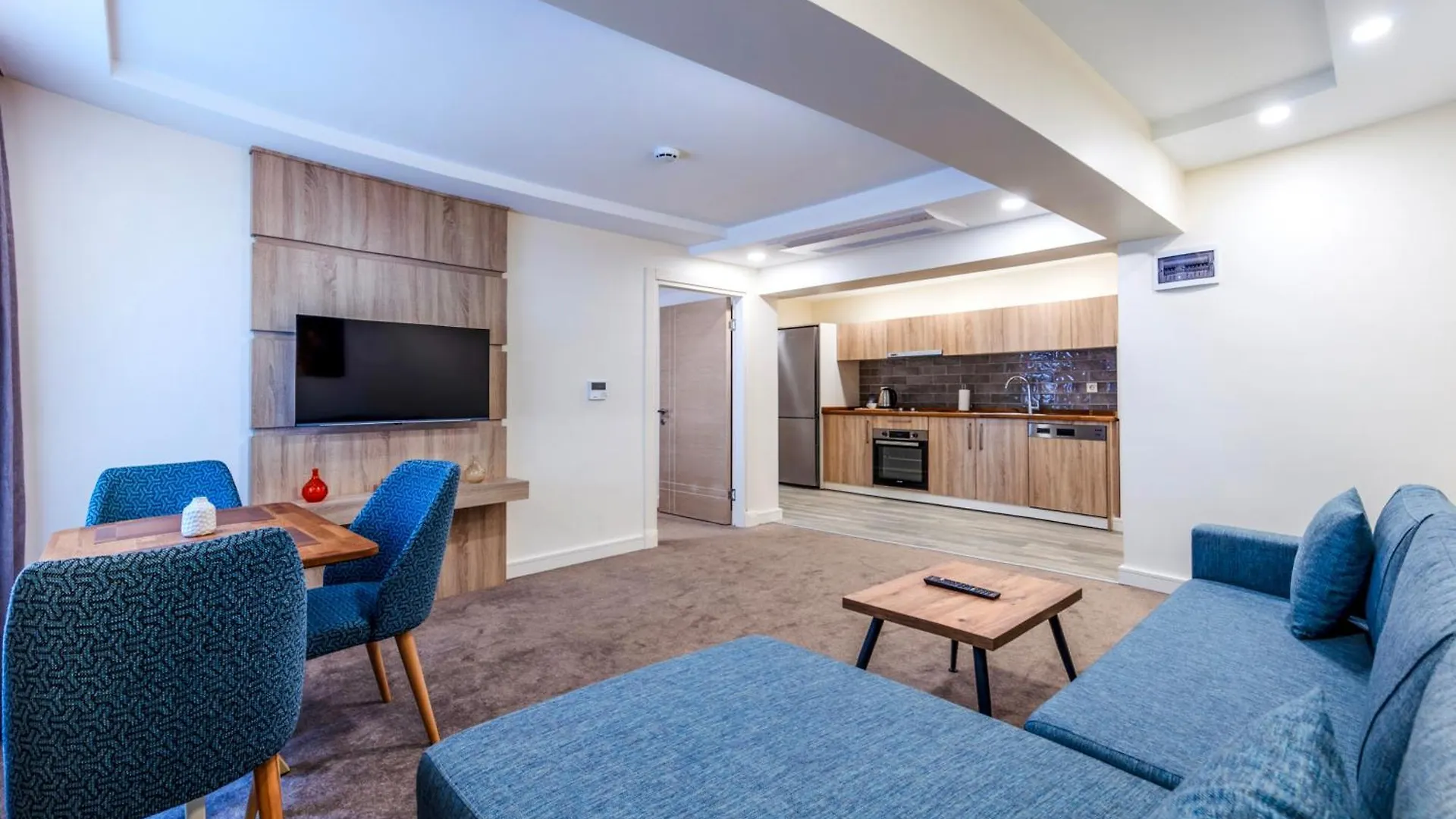 Roys Hotel & Suites Istambul 4*,