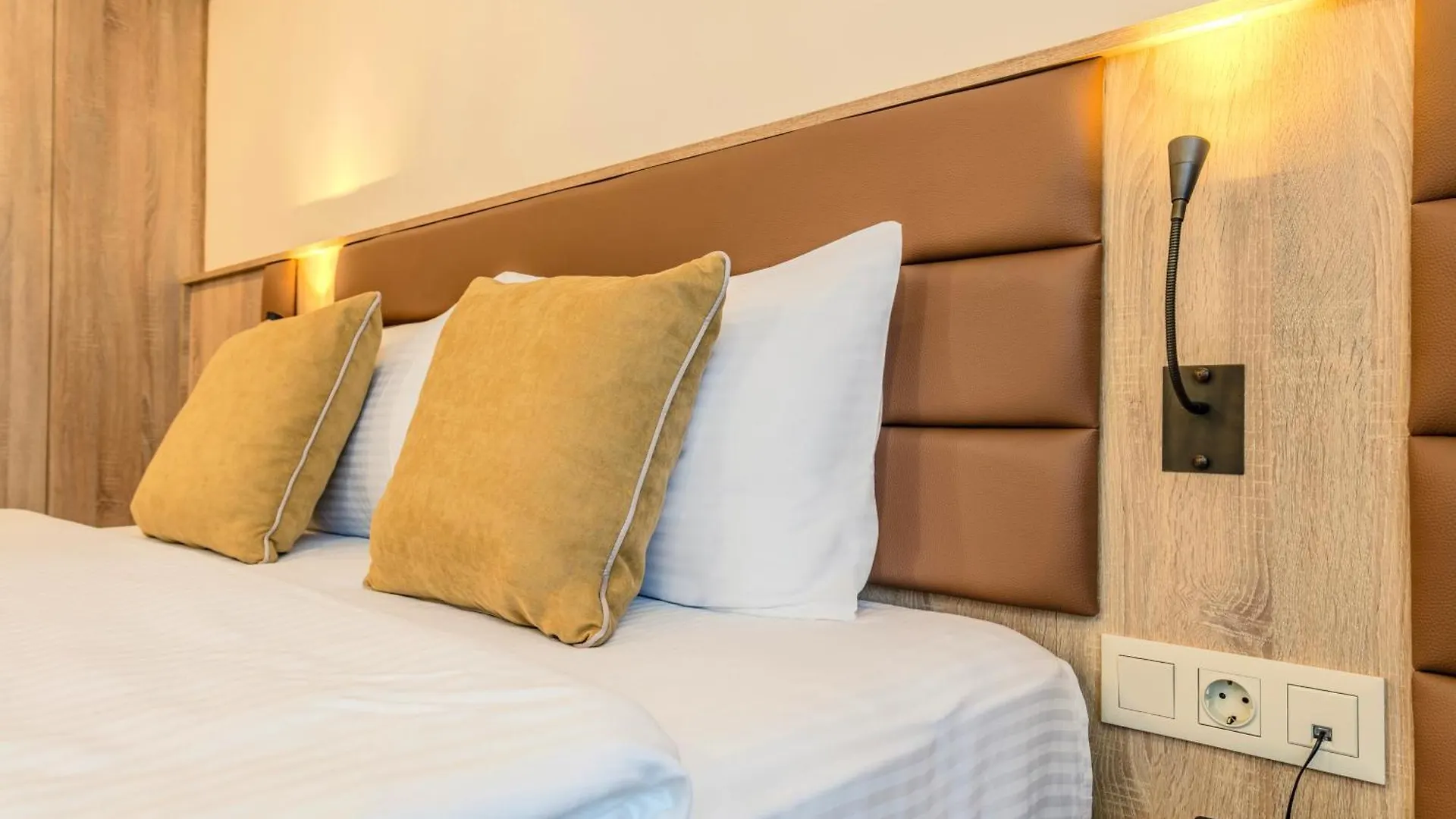 Roys Hotel & Suites Istambul 4*,